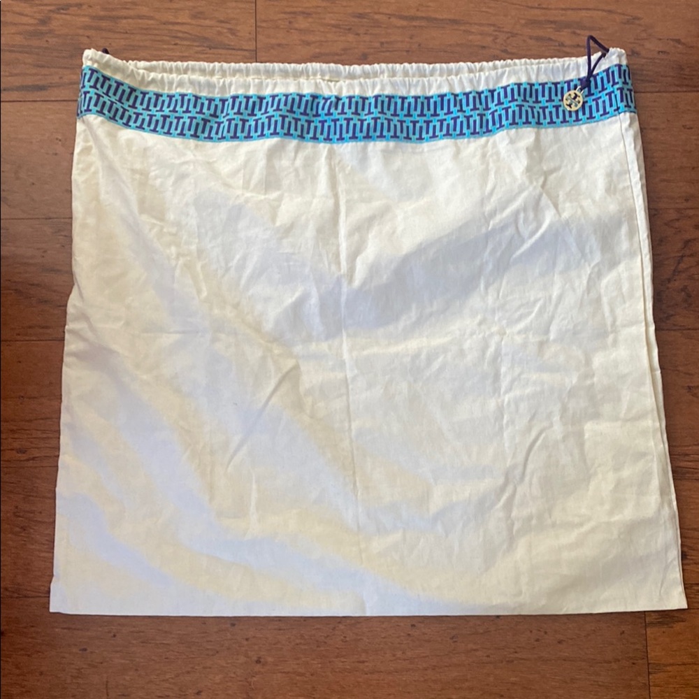 Tory Burch purse dust cover